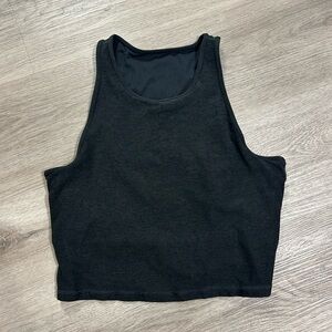 Elevation Vuori Tank